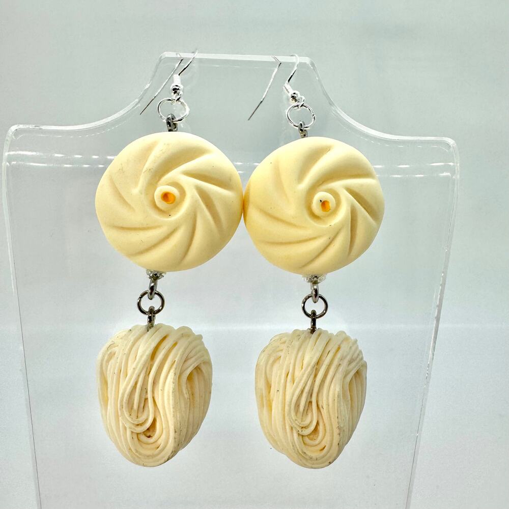 Dumpling & Noodle Earrings - Cute Foodie Dangles - Cozy Asian Aesthetic